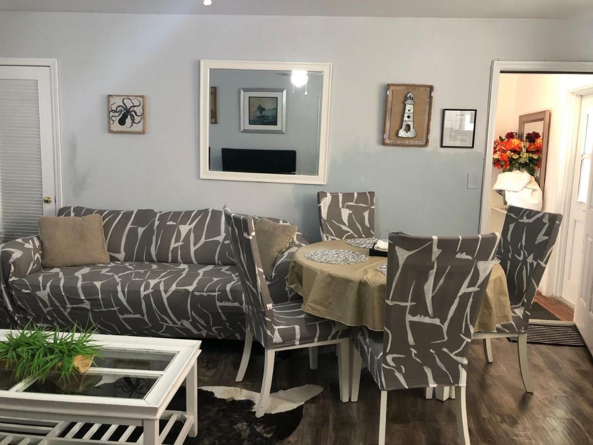 Hollywood Beachfront House Bagian luar foto