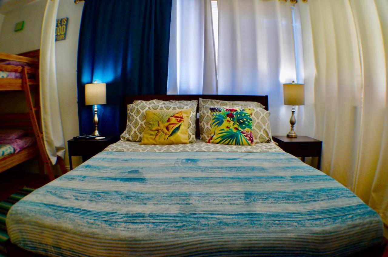 Hollywood Beachfront House Bagian luar foto