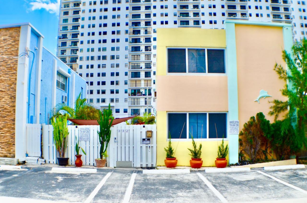 Hollywood Beachfront House Bagian luar foto